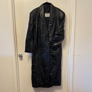 Elegant 90s Vintage Black Double-Breasted Trench Coat